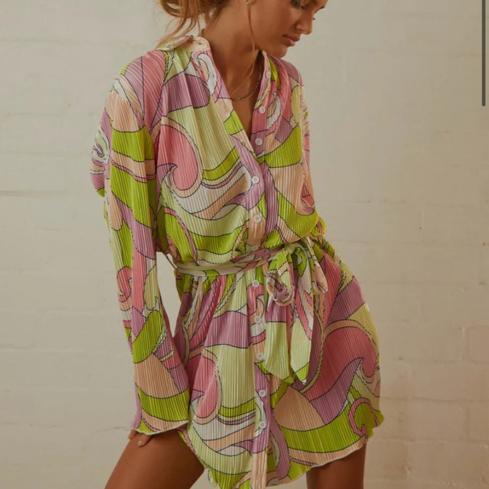 NEW Peppermayo - Soho Chic Shirt Dress - Retro Swirl pink green Size US 4 Small